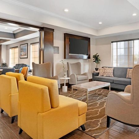 Comfort Inn & Suites Sacramento - University Area المظهر الخارجي الصورة