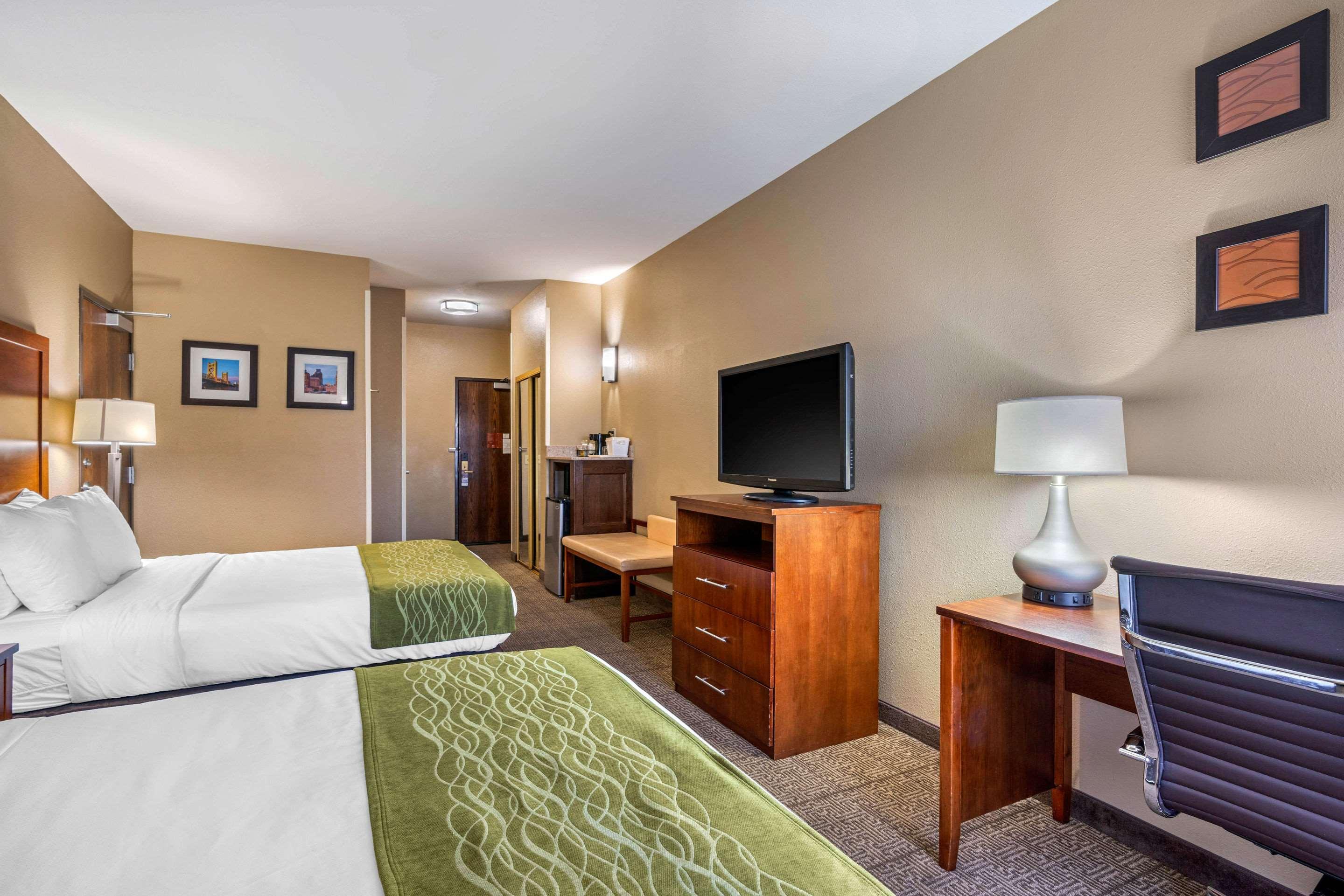 Comfort Inn & Suites Sacramento - University Area المظهر الخارجي الصورة