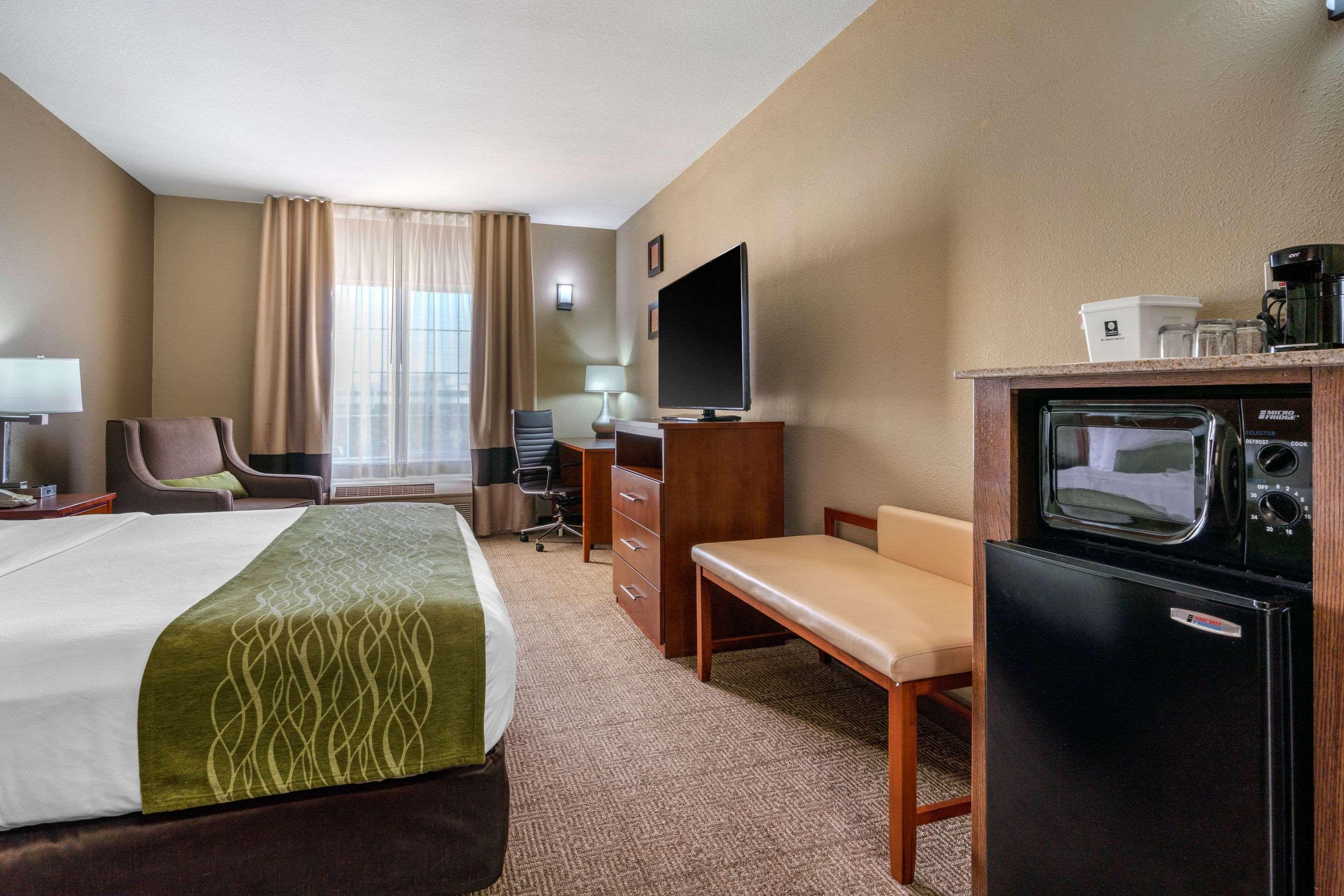 Comfort Inn & Suites Sacramento - University Area المظهر الخارجي الصورة