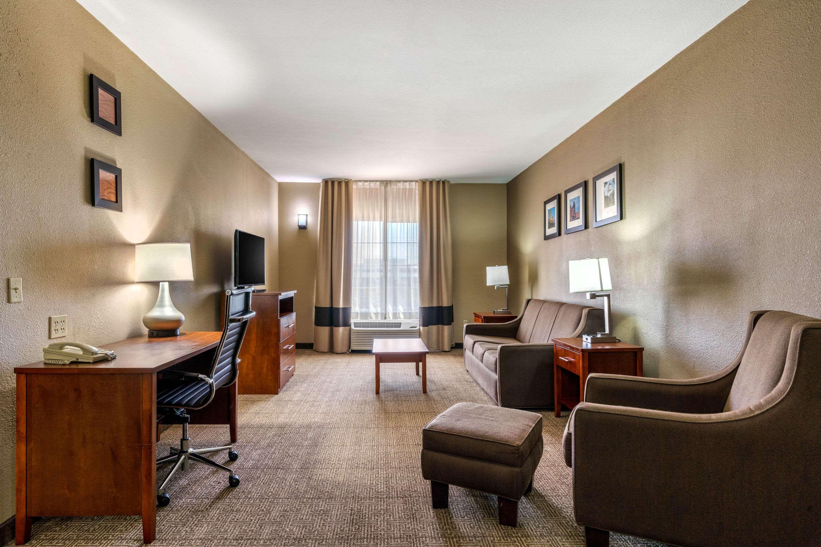 Comfort Inn & Suites Sacramento - University Area المظهر الخارجي الصورة