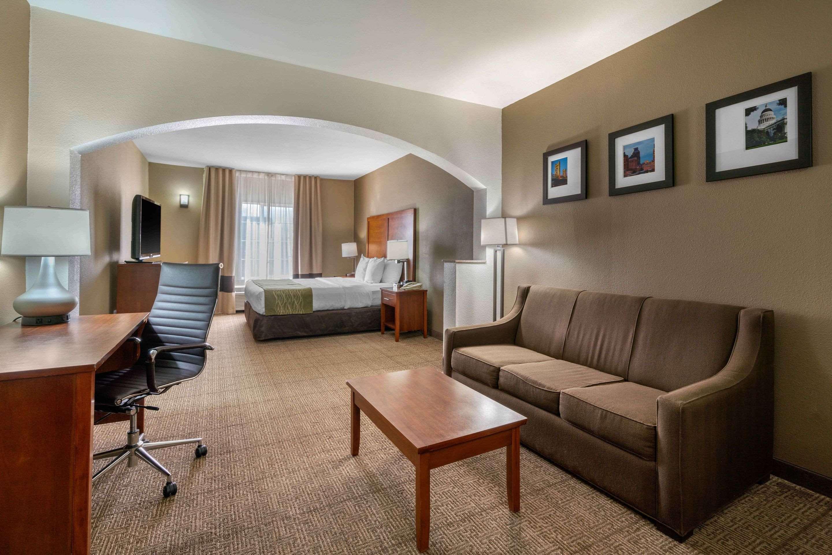 Comfort Inn & Suites Sacramento - University Area المظهر الخارجي الصورة