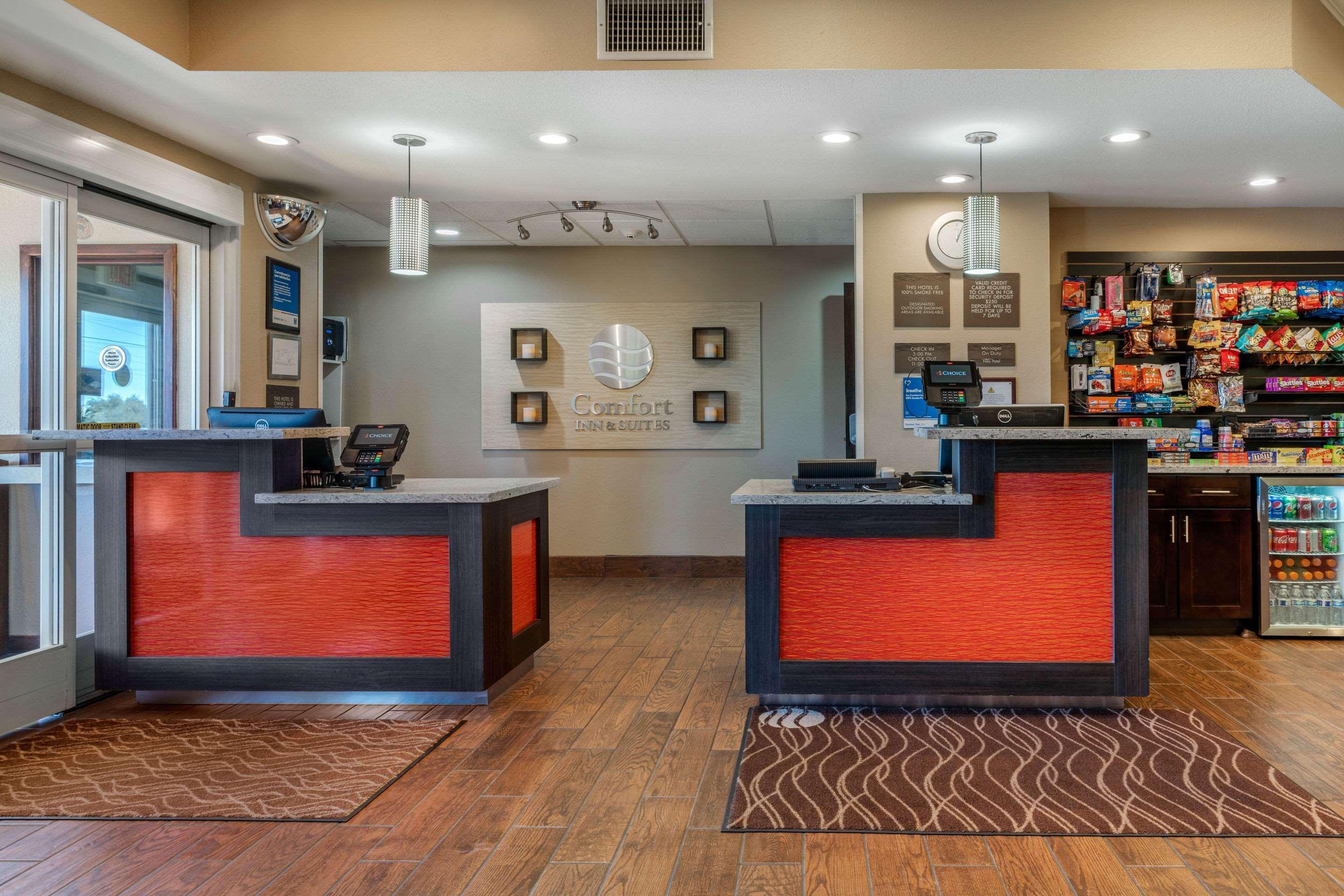 Comfort Inn & Suites Sacramento - University Area المظهر الخارجي الصورة