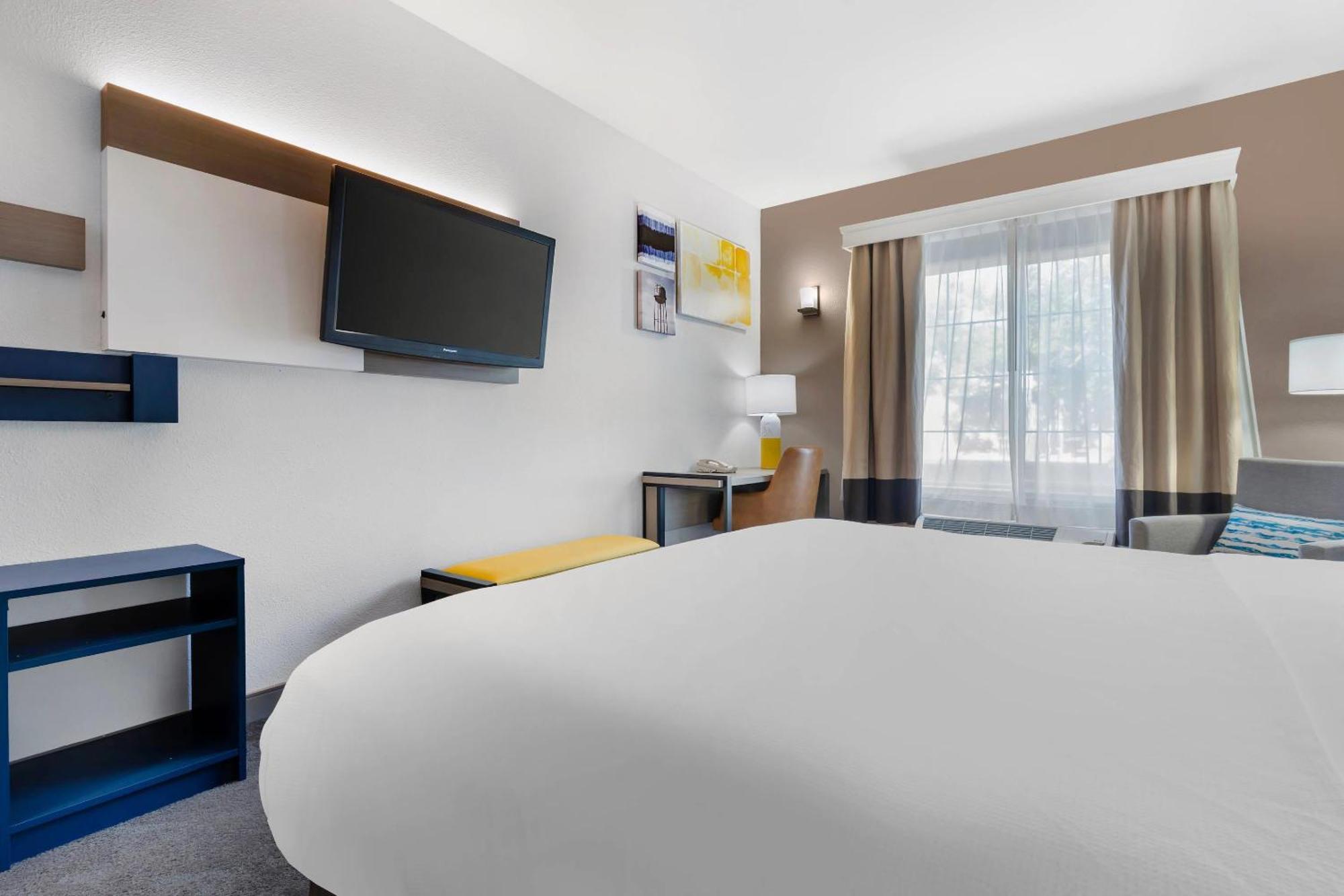 Comfort Inn & Suites Sacramento - University Area المظهر الخارجي الصورة